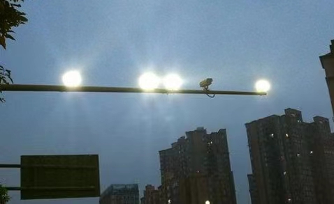 抓拍閃光燈太刺眼？豐上光電來解決！